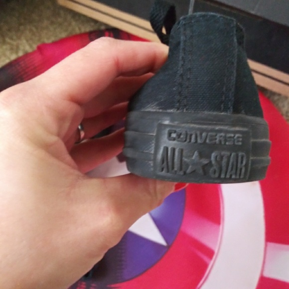 Converse - Picture 3 of 6